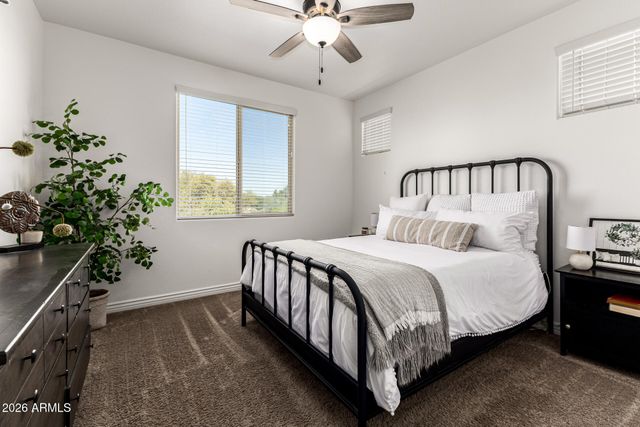 8502 W MYRTLE Avenue, Glendale, AZ 85305