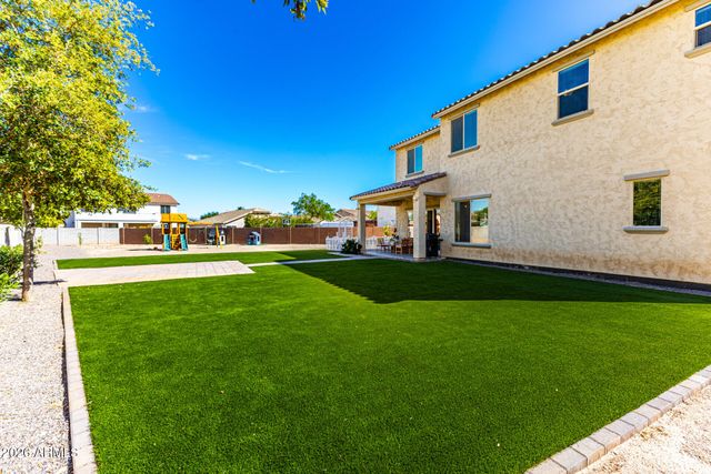 8502 W MYRTLE Avenue, Glendale, AZ 85305