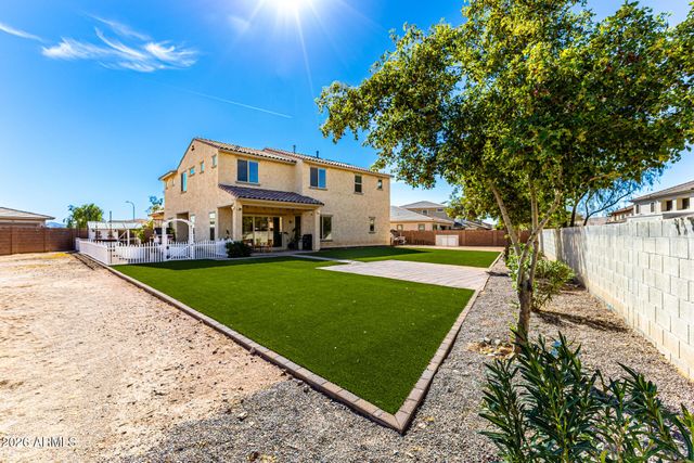 8502 W MYRTLE Avenue, Glendale, AZ 85305