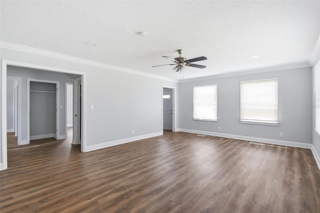 2513 16TH AVENUE W, Bradenton, FL 34205