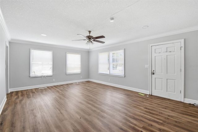 2513 16TH AVENUE W, Bradenton, FL 34205
