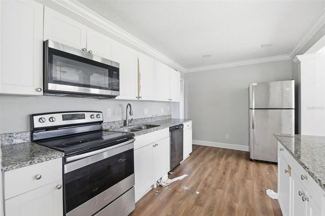 2513 16TH AVENUE W, Bradenton, FL 34205