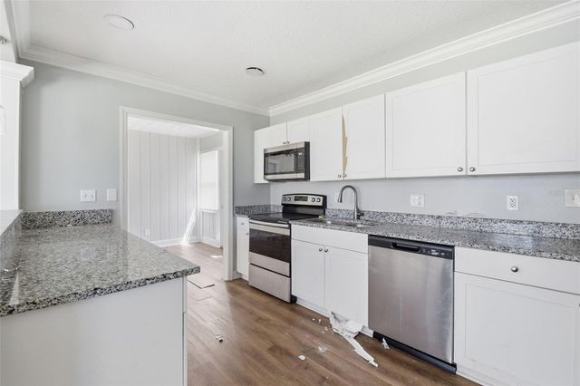 2513 16TH AVENUE W, Bradenton, FL 34205