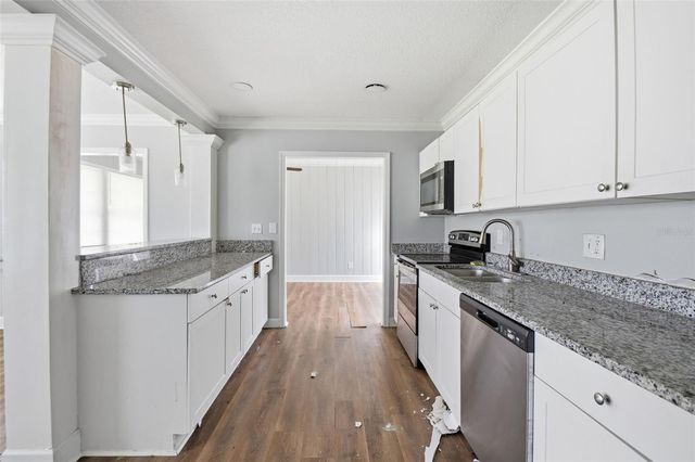 2513 16TH AVENUE W, Bradenton, FL 34205