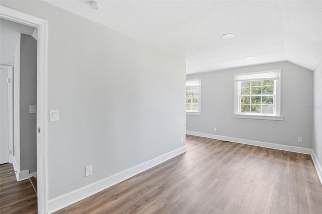 2513 16TH AVENUE W, Bradenton, FL 34205