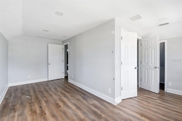 2513 16TH AVENUE W, Bradenton, FL 34205