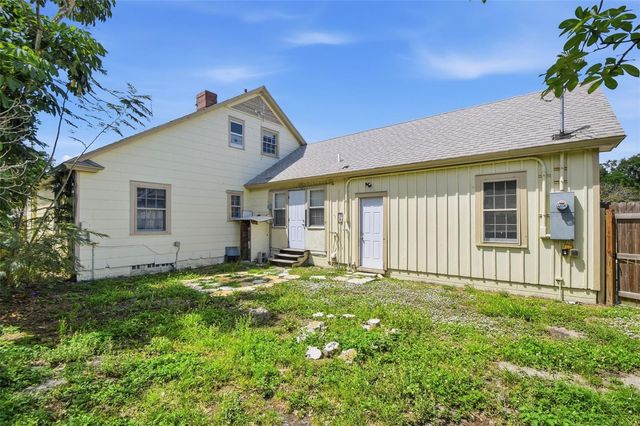 2513 16TH AVENUE W, Bradenton, FL 34205