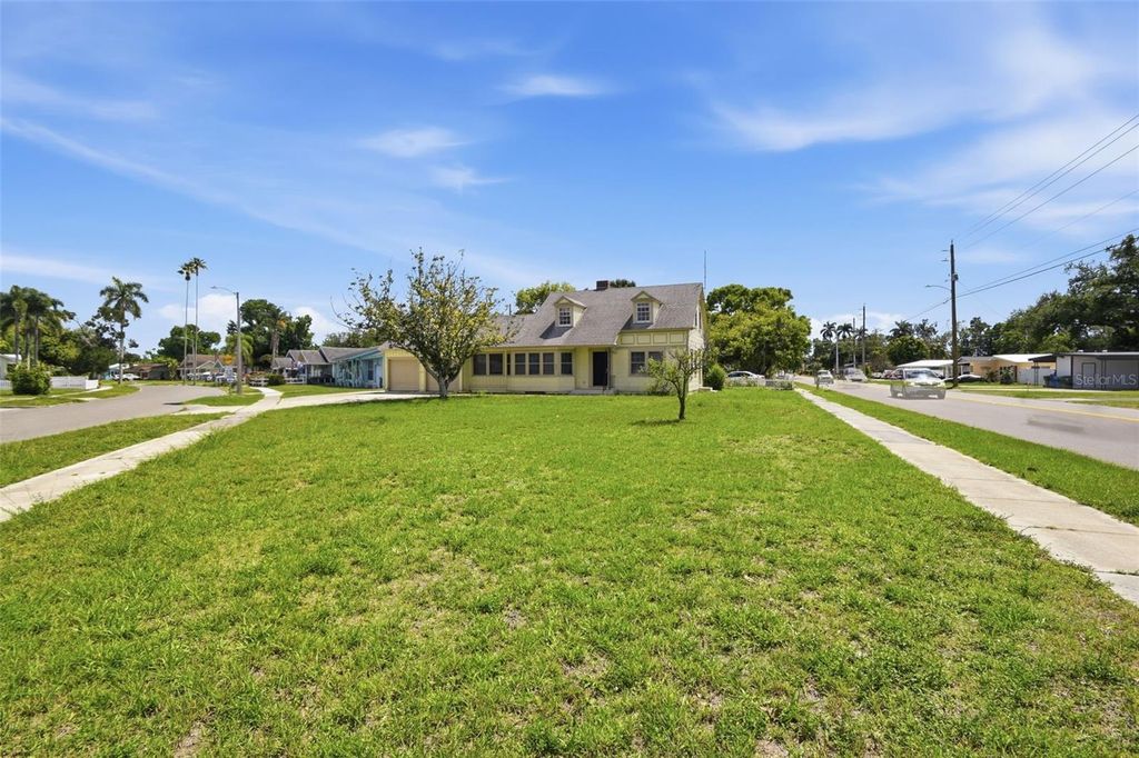 2513 16TH AVENUE W, BRADENTON, FL 34205 — photo 4