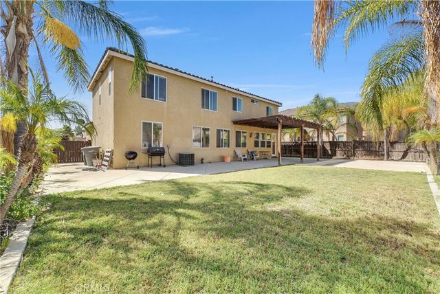 32859 Fairmont, Lake Elsinore, CA 92530