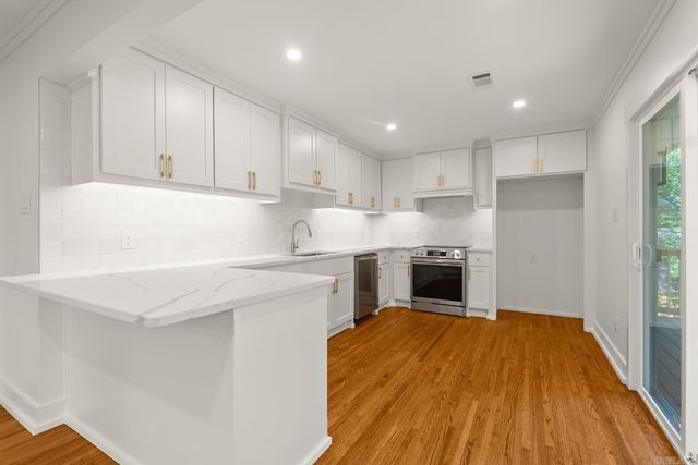 5808 Scenic Drive, Little Rock, AR 72207