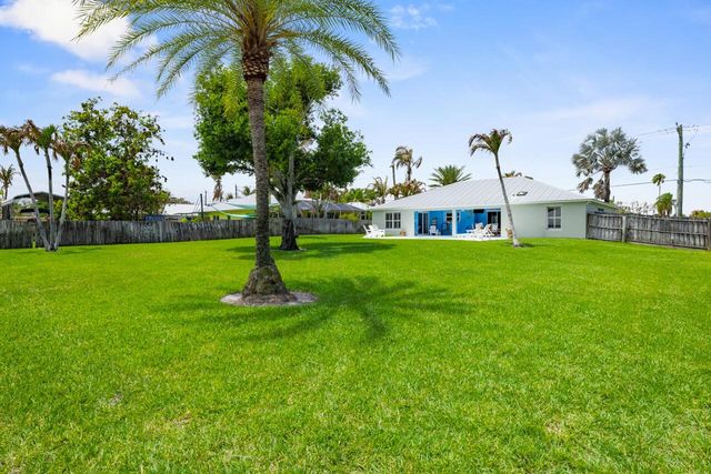 5064 SE Horseshoe Point Road, Stuart, FL 34997