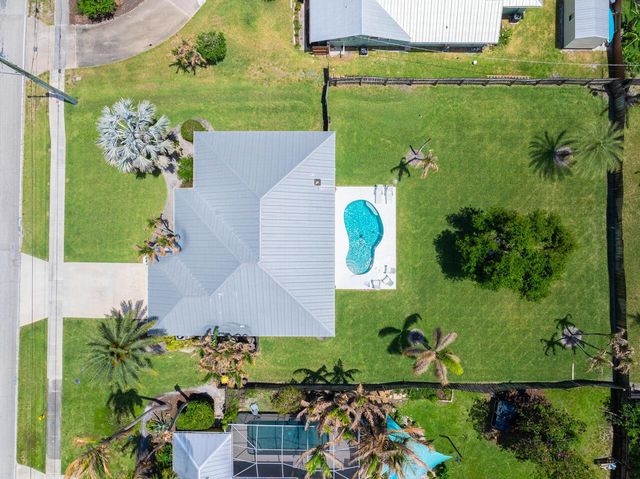 5064 SE Horseshoe Point Road, Stuart, FL 34997