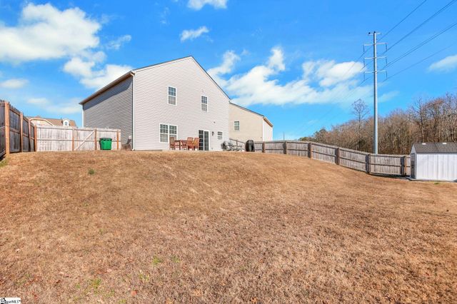 208 Addlestone Circle, Fountain Inn, SC 29644