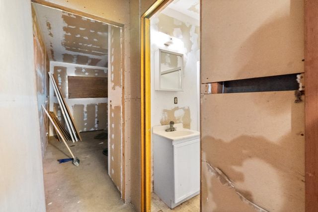 16737 Colony Road, Lemoore, CA 93245