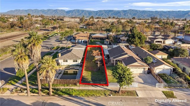 0 W O, Colton, CA 92324
