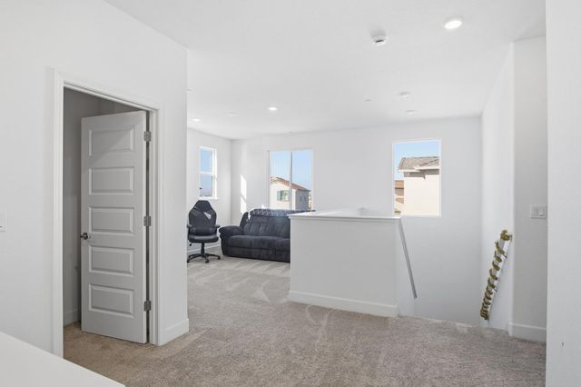 10362 Baldy Dr, Stockton, CA 95219