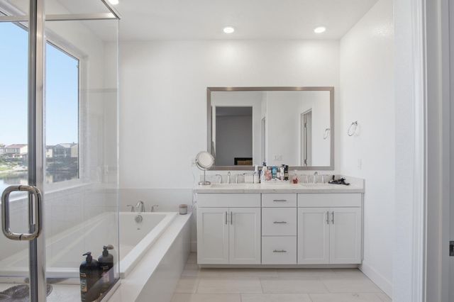 10362 Baldy Dr, Stockton, CA 95219