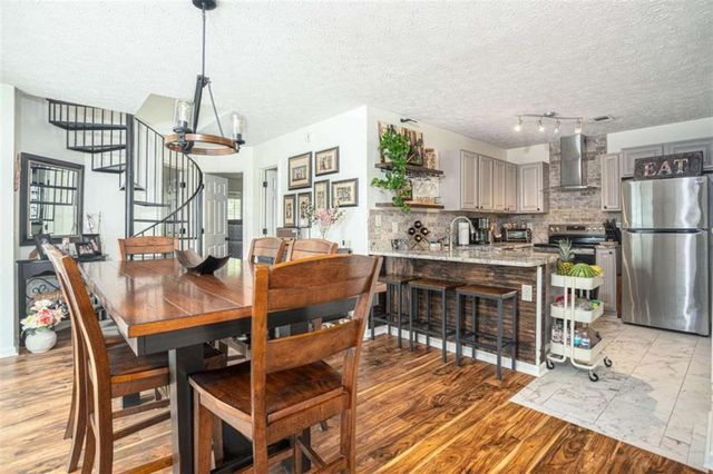 1133 Britley Park Lane, Woodstock, GA 30189