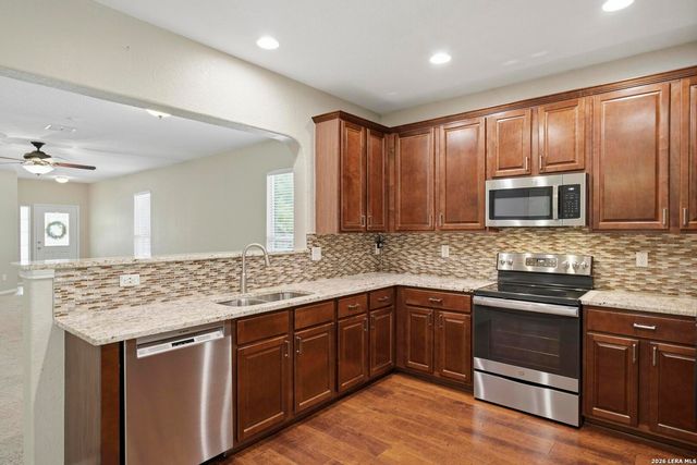 7647 Presidio Crst, Boerne, TX 78015