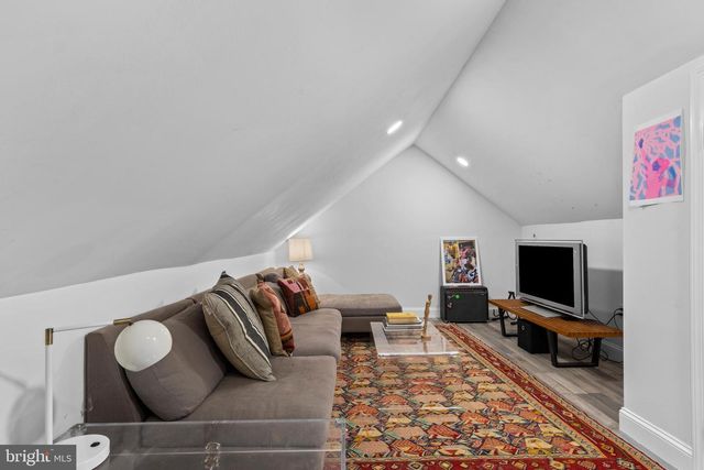 1354 ARBORDALE RD, Wynnewood, PA 19096