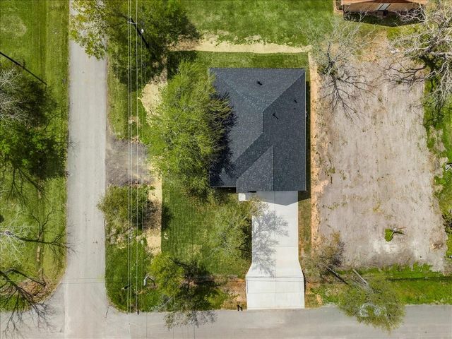 14103 W 3rd Street, Santa Fe, TX 77517