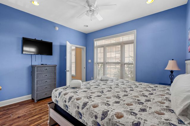 213 76th Ave N Apt C, Myrtle Beach, SC 29572