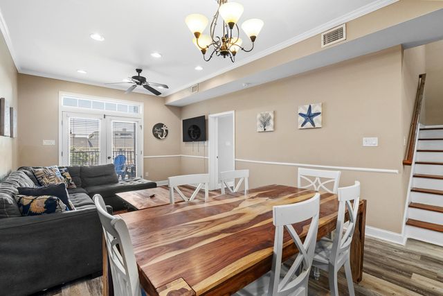 213 76th Ave N Apt C, Myrtle Beach, SC 29572