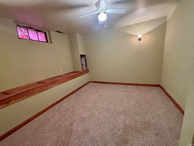 200 E Berry Street, Middlebury, IN 46540