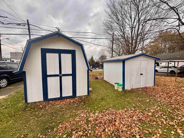 200 E Berry Street, Middlebury, IN 46540