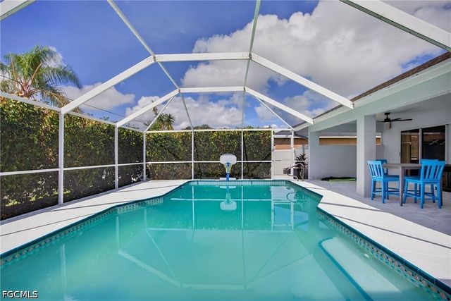 9132 Bryant RD, Fort Myers, FL 33967