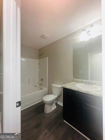 219 Magnaview Drive, Mcdonough, GA 30253