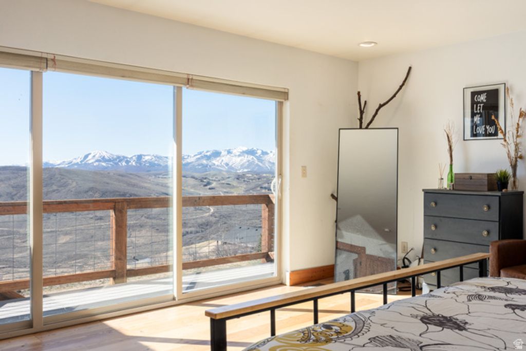 Image 19 of property listing at 277 E CRESTVIEW DR, Wanship, UT 84017