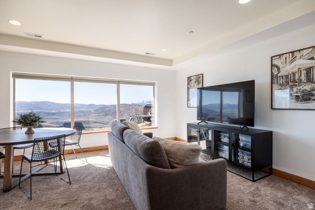 Image 24 of property listing at 277 E CRESTVIEW DR, Wanship, UT 84017