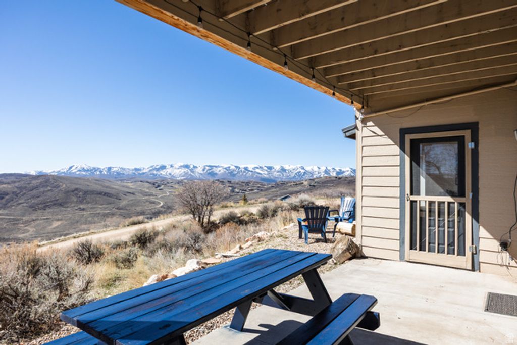 Image 38 of property listing at 277 E CRESTVIEW DR, Wanship, UT 84017