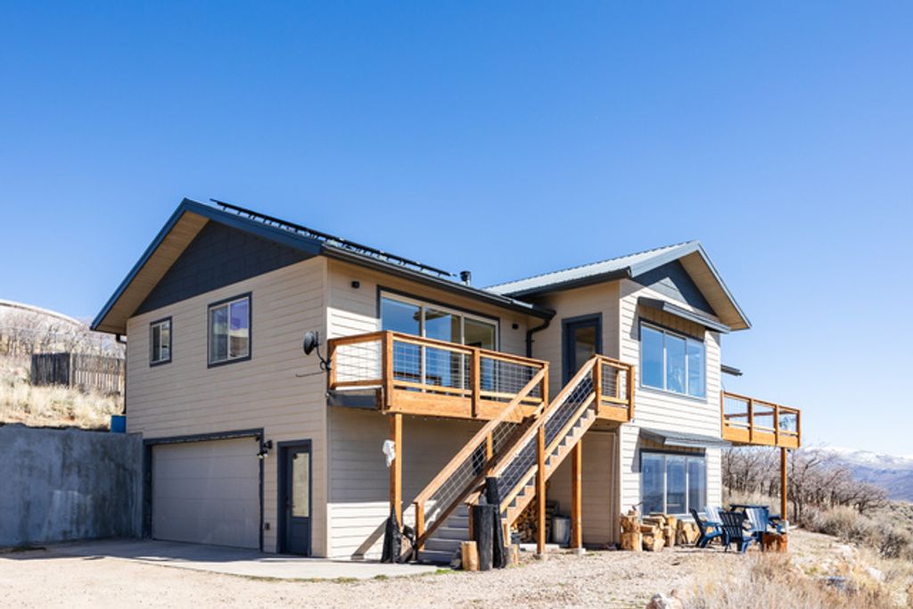 Image 39 of property listing at 277 E CRESTVIEW DR, Wanship, UT 84017