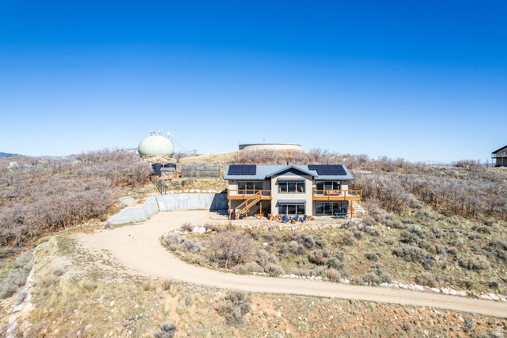 Image 48 of property listing at 277 E CRESTVIEW DR, Wanship, UT 84017