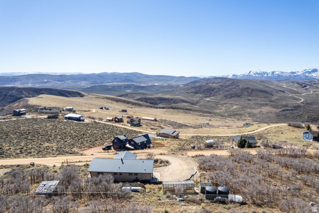 Image 52 of property listing at 277 E CRESTVIEW DR, Wanship, UT 84017
