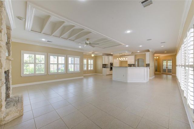 2007 N Greens Boulevard, Richmond, TX 77406