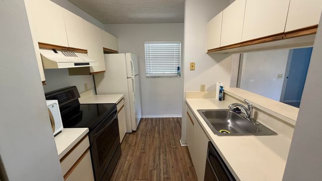 6551 SE Federal Highway 202, Stuart, FL 34997