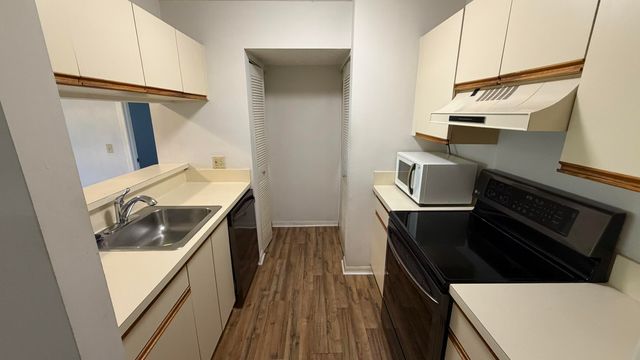 6551 SE Federal Highway 202, Stuart, FL 34997