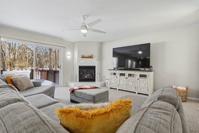 5929 E DE Avenue, Kalamazoo, MI 49004