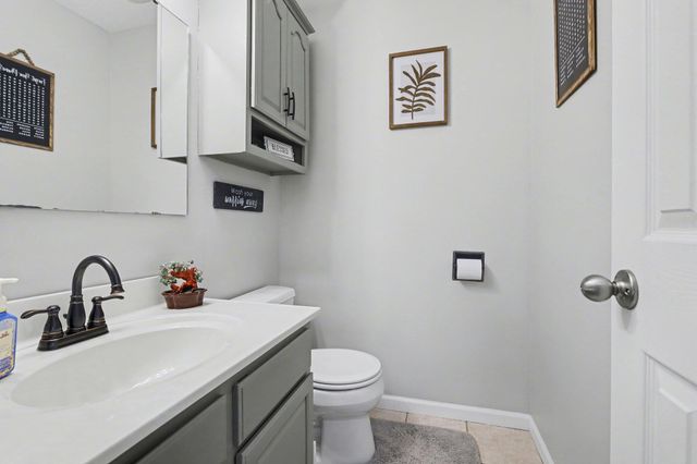 5929 E DE Avenue, Kalamazoo, MI 49004