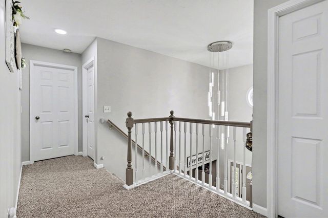 5929 E DE Avenue, Kalamazoo, MI 49004