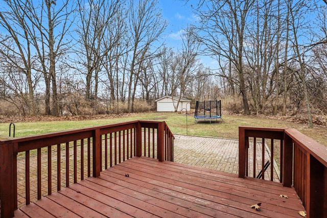 5929 E DE Avenue, Kalamazoo, MI 49004