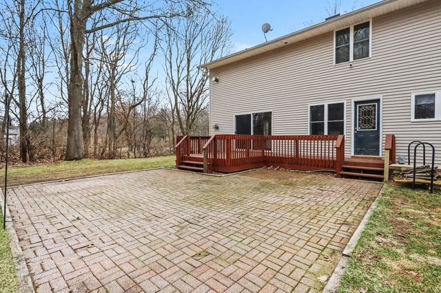 5929 E DE Avenue, Kalamazoo, MI 49004