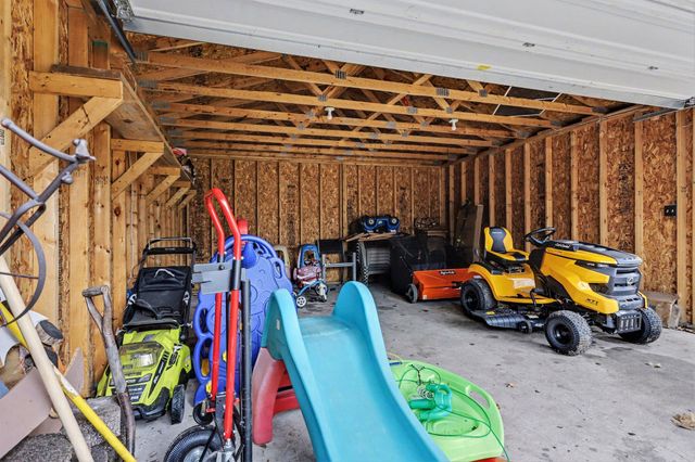 5929 E DE Avenue, Kalamazoo, MI 49004