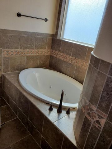 3710 GRAND BAHAMAS Drive, El Paso, TX 79936