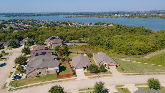 2756 Cresent Lake Drive, Little Elm, TX 75068