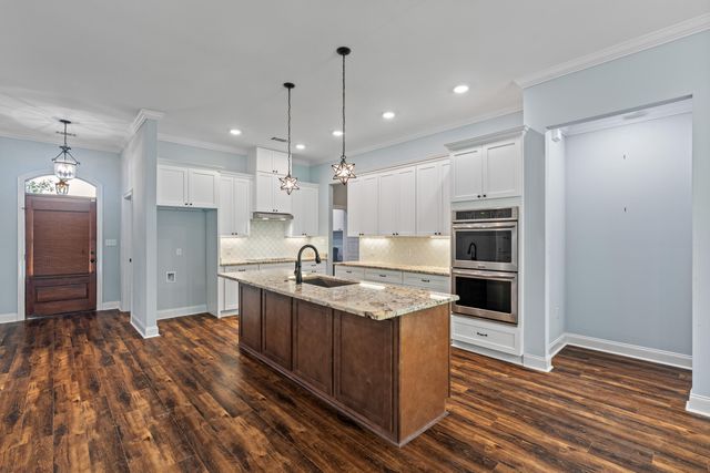 20 Island Oak, Hattiesburg, MS 39402