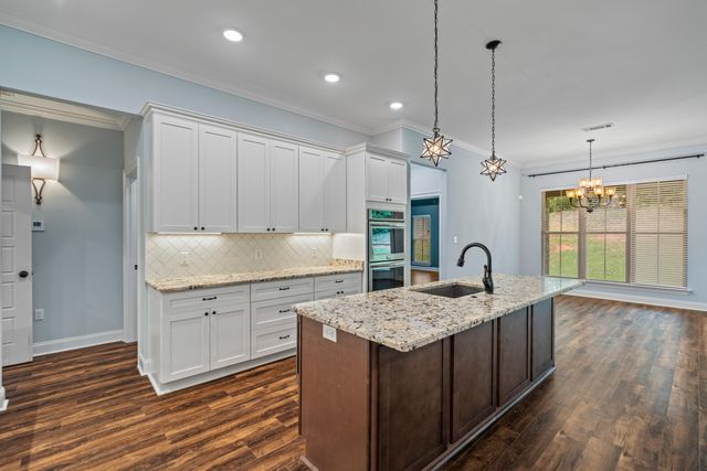 20 Island Oak, Hattiesburg, MS 39402